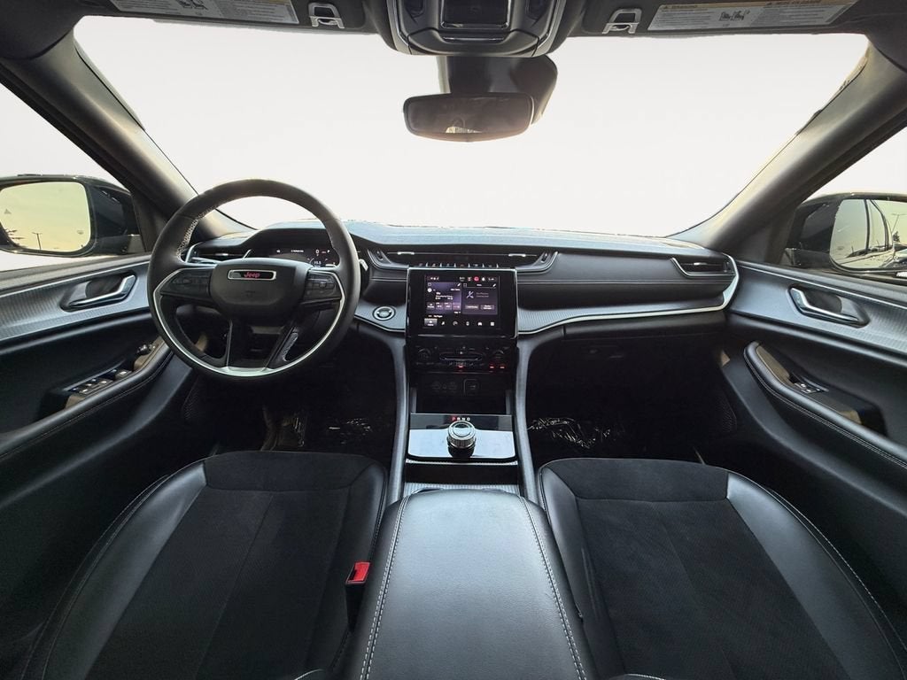 2024 Jeep Grand Cherokee L Altitude 4x4