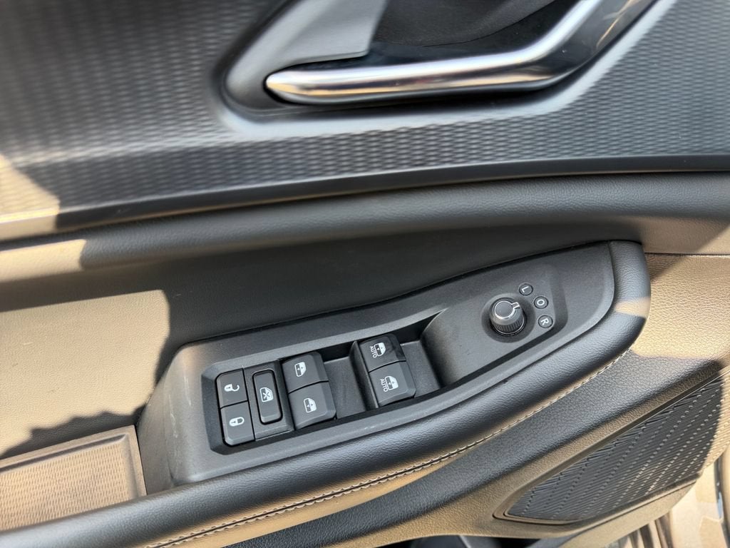 2024 Jeep Grand Cherokee L Altitude 4x4