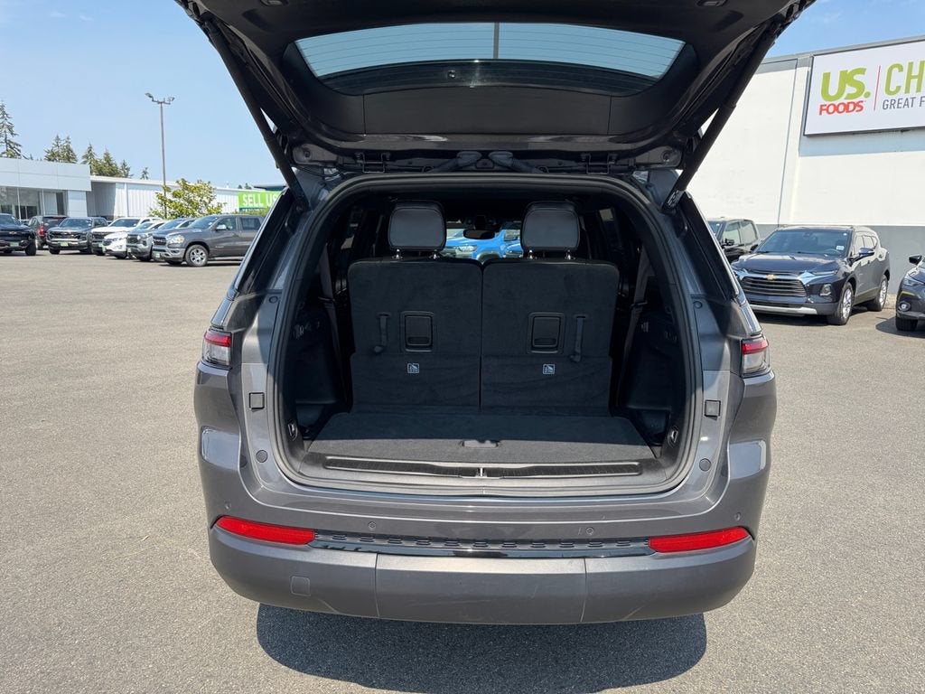 2024 Jeep Grand Cherokee L Altitude 4x4