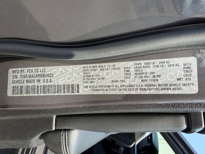 2024 Jeep Grand Cherokee L Altitude 4x4