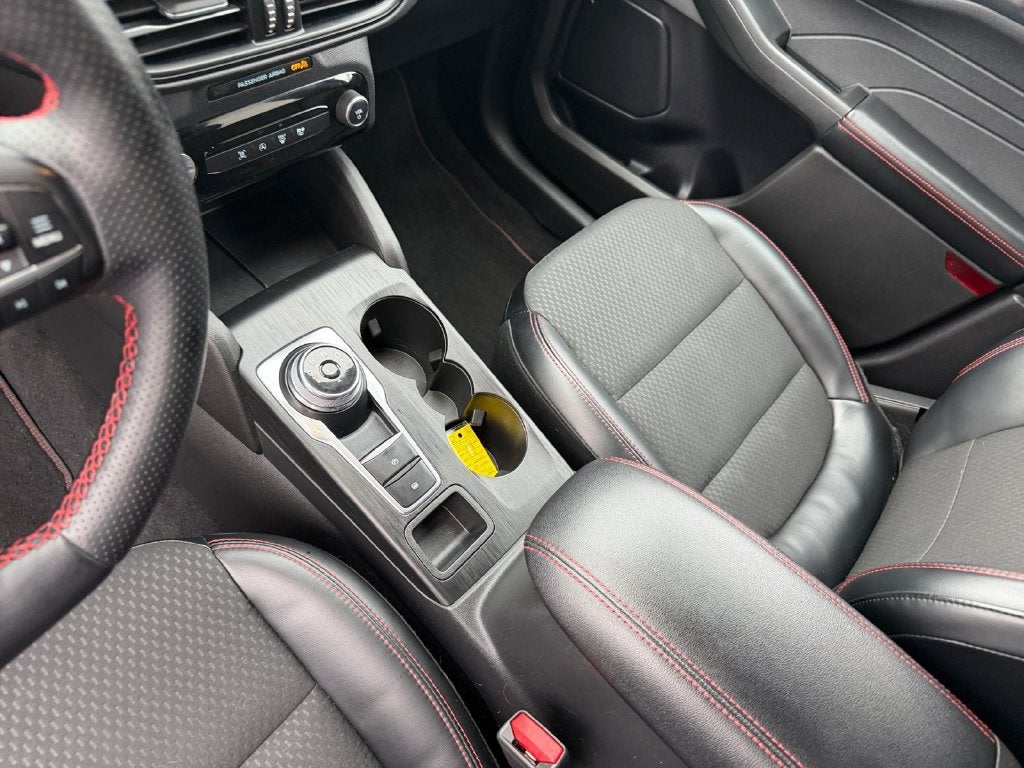 2023 Ford Escape ST-Line Select