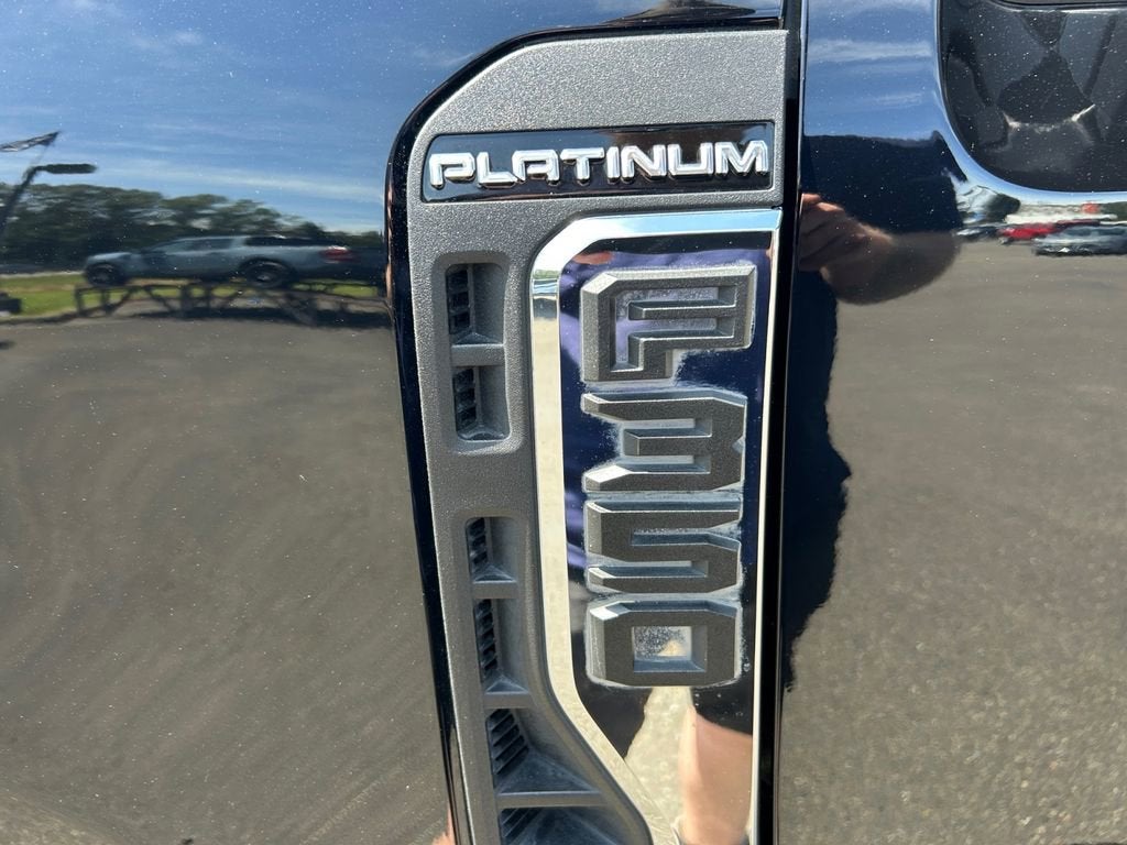 2023 Ford Super Duty F-350 SRW XL