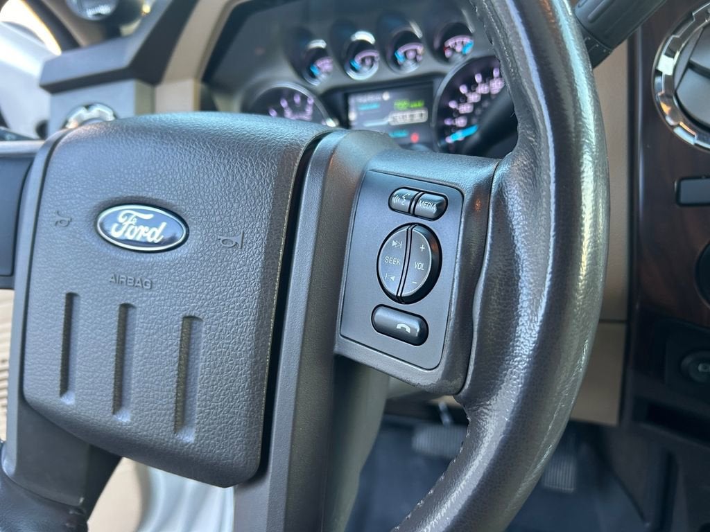 2016 Ford Super Duty F-350 DRW Lariat