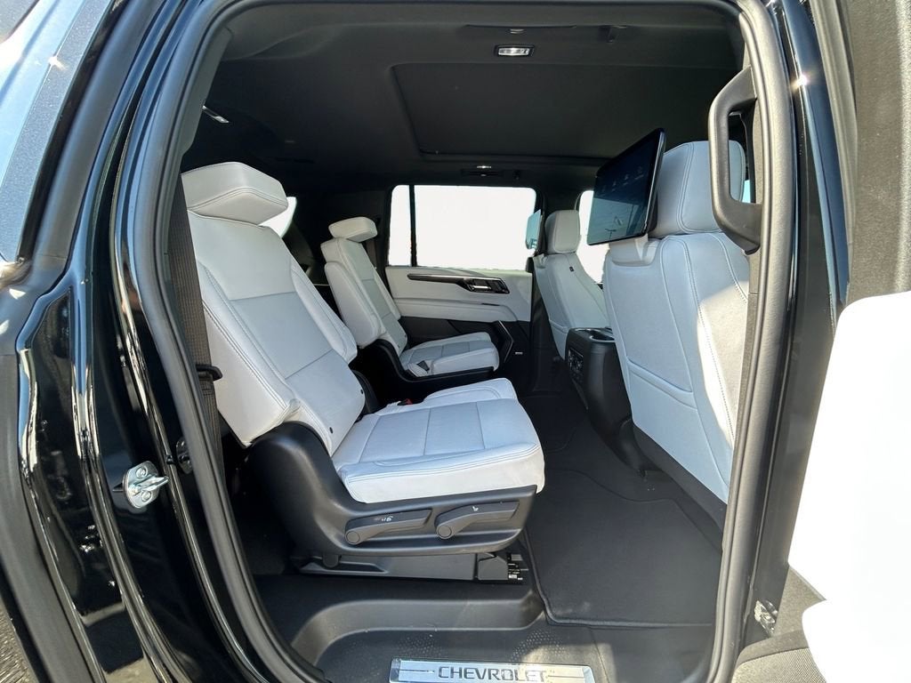 2025 Chevrolet Suburban Premier
