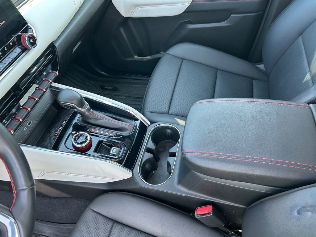 2024 GMC Canyon AT4X