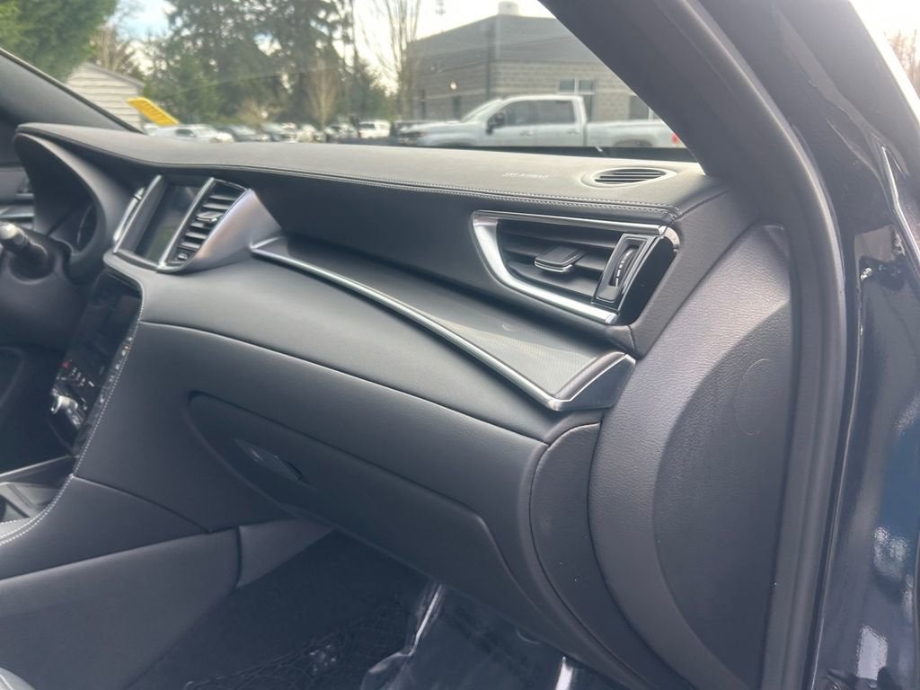 2025 INFINITI QX55 LUXE