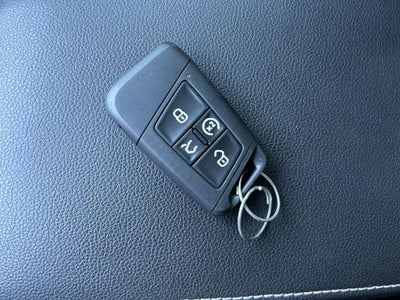 2022 Volkswagen Tiguan SEL R-Line