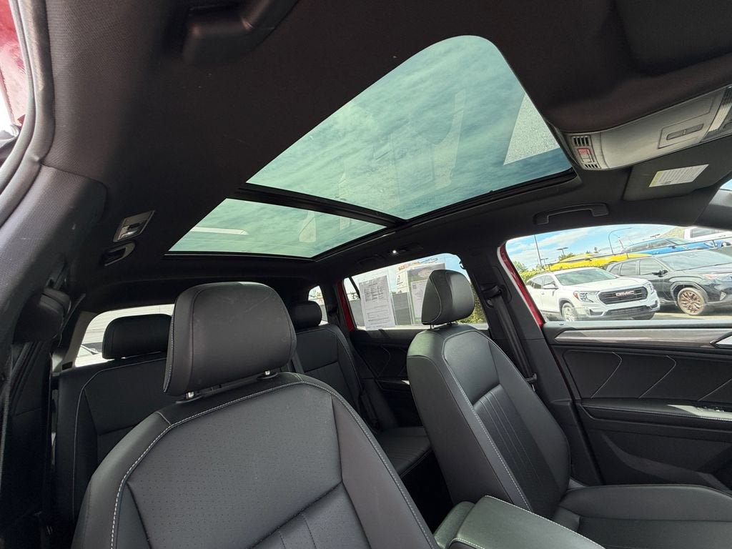 2024 Volkswagen Tiguan SE R-Line Black