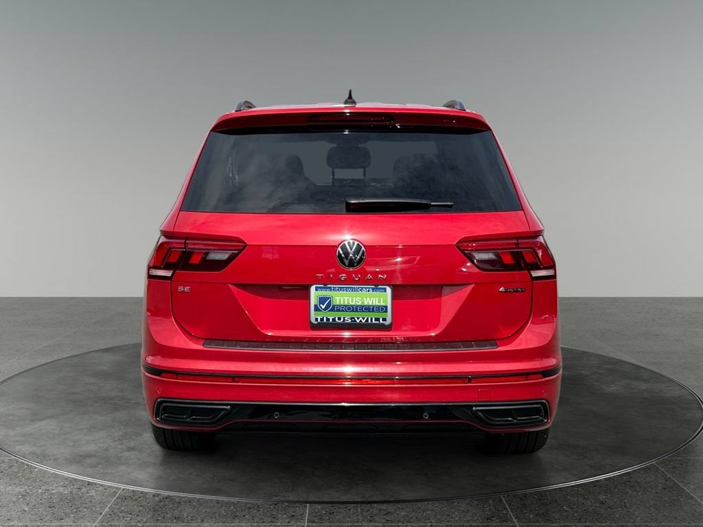 2024 Volkswagen Tiguan SE R-Line Black
