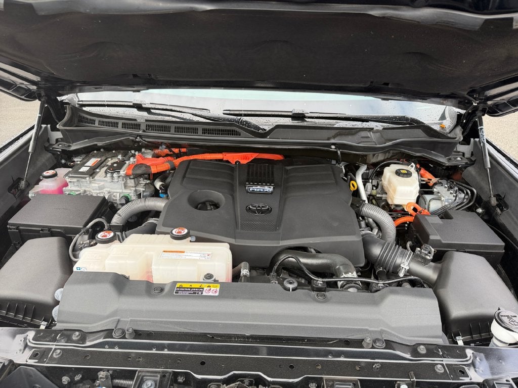 2023 Toyota Sequoia SR5