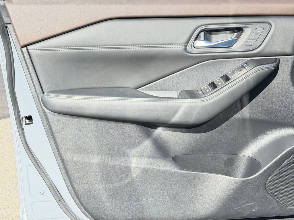 2023 Nissan Rogue SL Intelligent AWD