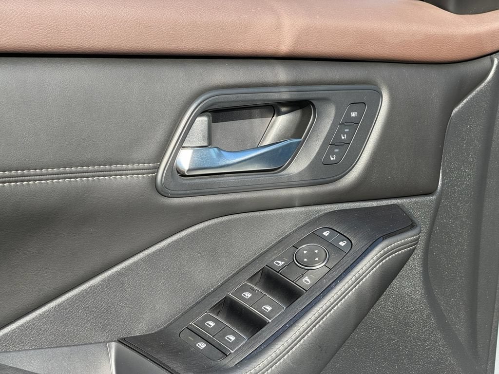 2023 Nissan Rogue SL Intelligent AWD