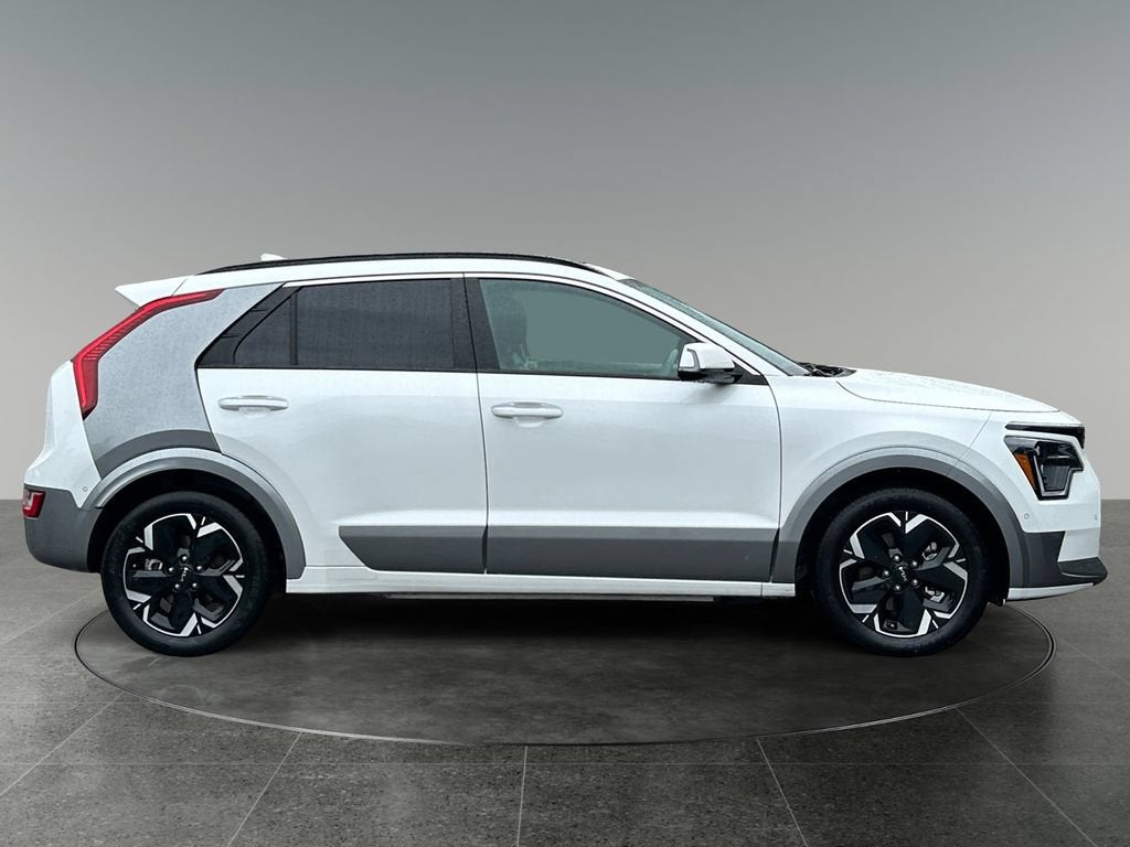 2023 Kia Niro EV Wave