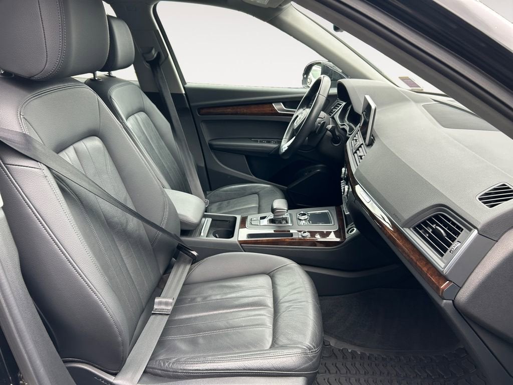 2020 Audi Q5 Premium Plus