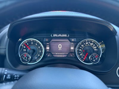 2021 RAM 1500 Laramie Crew Cab 4x4 5'7" Box