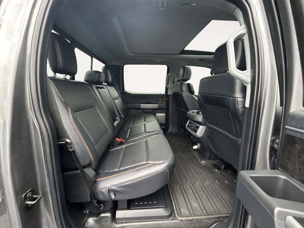 2025 Ford Super Duty F-350 SRW Lariat Ultimate Package