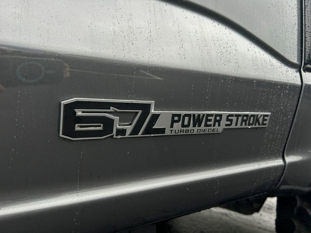 2025 Ford Super Duty F-350 SRW Lariat Ultimate Package