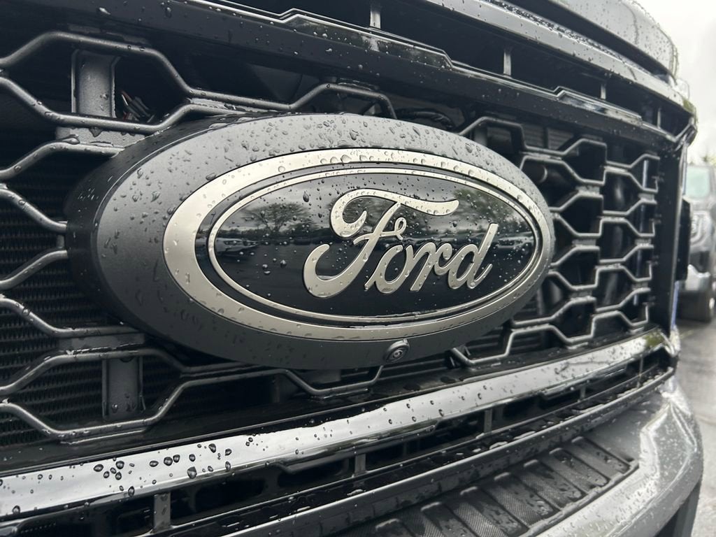 2025 Ford Super Duty F-350 SRW Lariat Ultimate Package