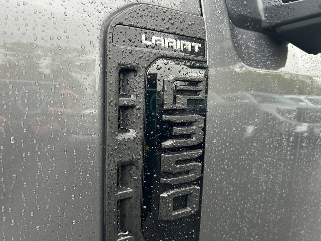 2025 Ford Super Duty F-350 SRW Lariat Ultimate Package