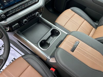 2025 Chevrolet Silverado 3500 HD High Country