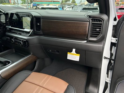 2025 Chevrolet Silverado 3500 HD High Country