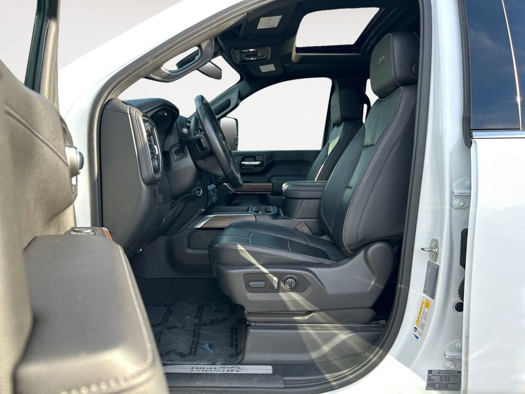 2022 Chevrolet Silverado 3500 HD High Country