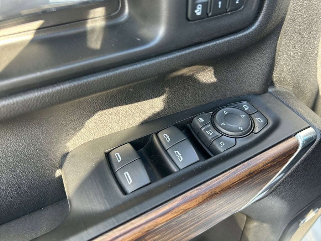 2022 Chevrolet Silverado 3500 HD High Country