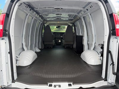 2026 Chevrolet Express Cargo WT