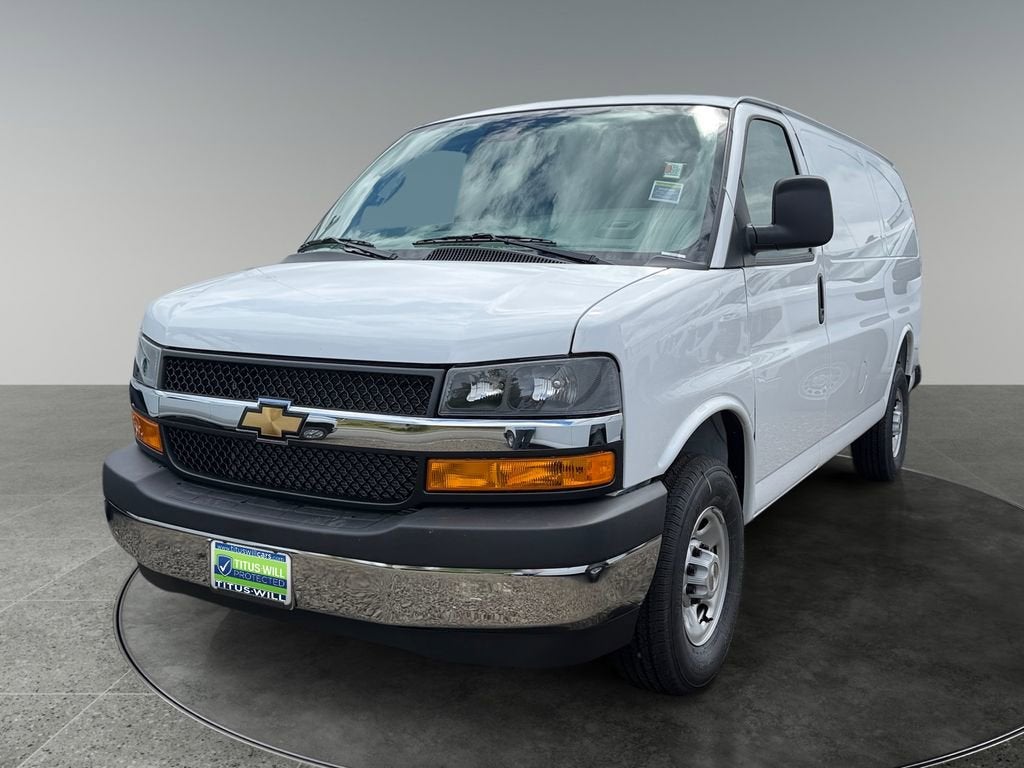 2026 Chevrolet Express Cargo WT