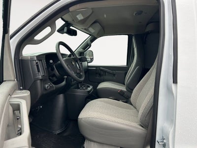 2026 Chevrolet Express Cargo 1WT
