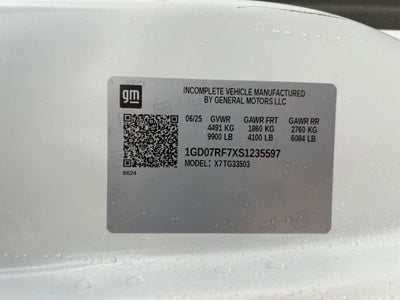 2025 GMC Savana Cutaway 3500 1WT