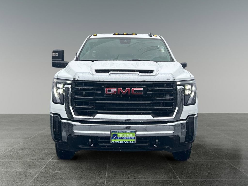 2026 GMC Sierra 3500 HD Chassis Cab Pro