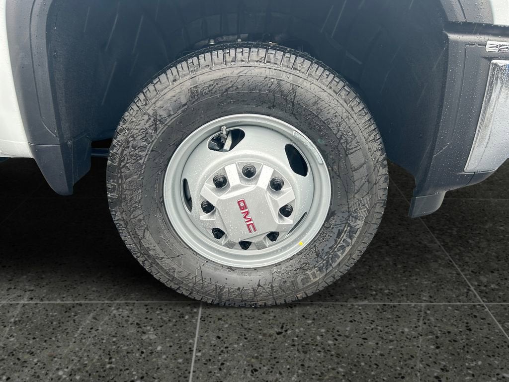 2026 GMC Sierra 3500 HD Chassis Cab Pro