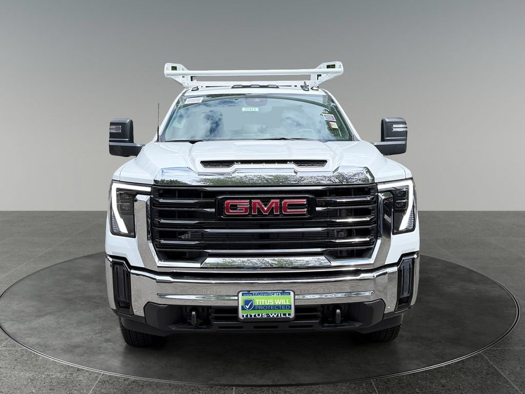 2026 GMC Sierra 3500 HD Chassis Cab Pro