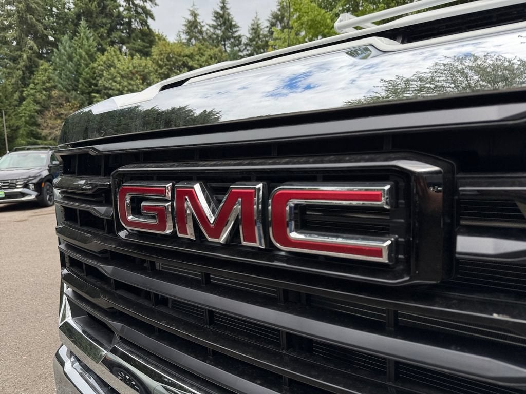2026 GMC Sierra 3500 HD Chassis Cab Pro