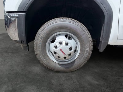 2026 GMC Sierra 3500 HD Chassis Cab Pro