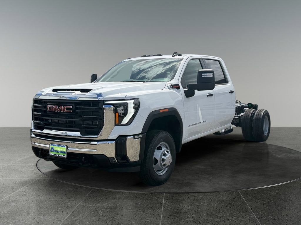 2026 GMC Sierra 3500 HD Chassis Cab Pro
