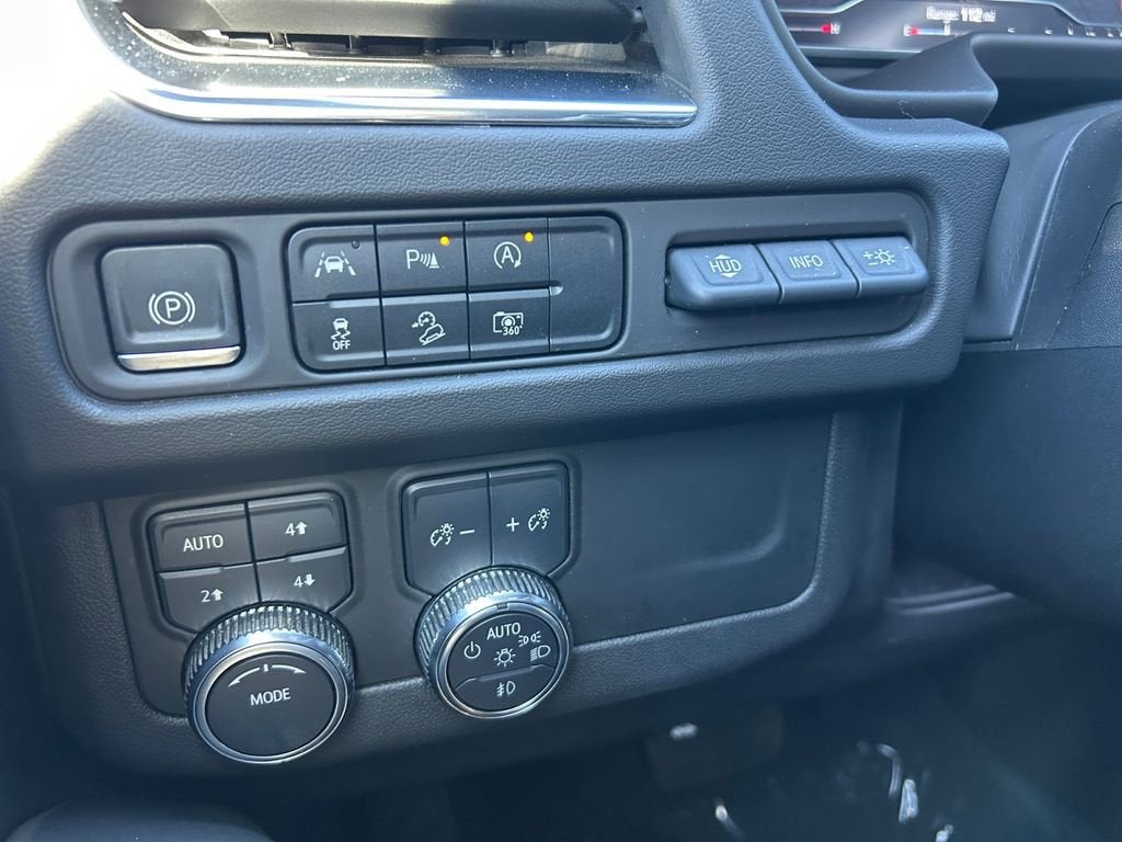 2023 GMC Yukon AT4