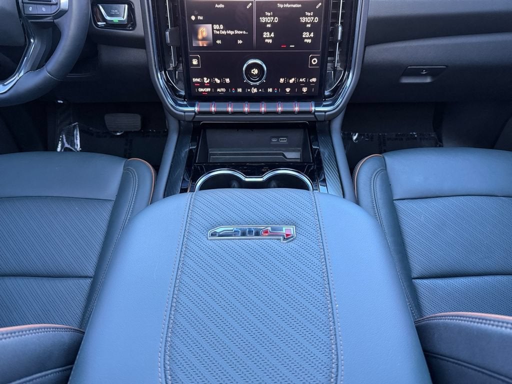 2025 GMC Yukon AT4