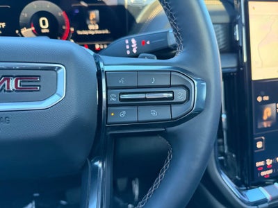 2025 GMC Yukon AT4