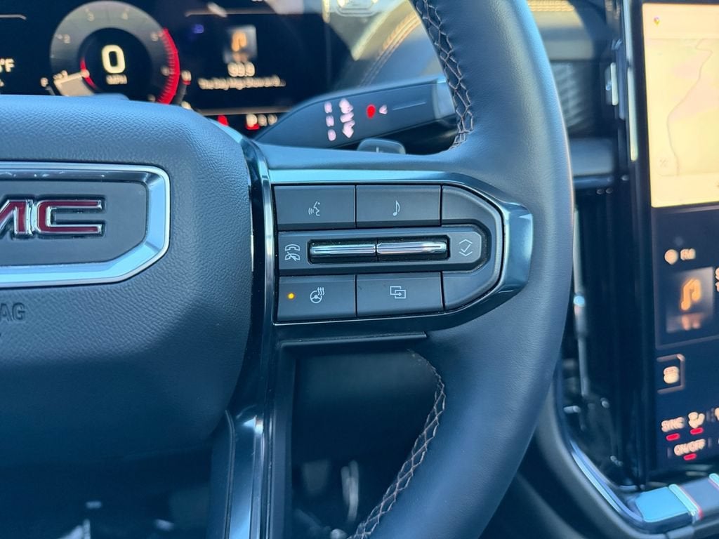 2025 GMC Yukon AT4