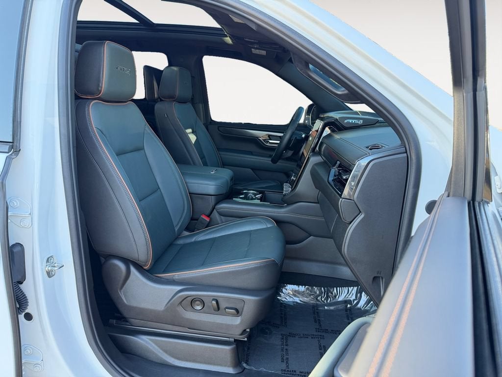 2025 GMC Yukon AT4