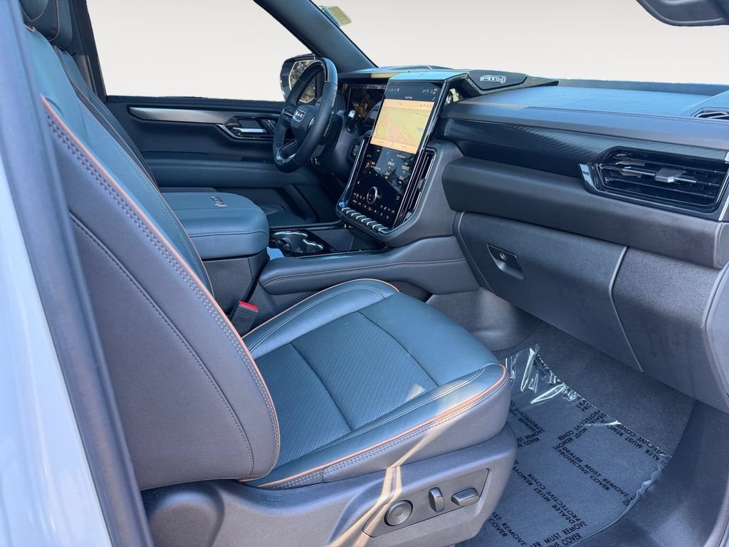 2025 GMC Yukon AT4