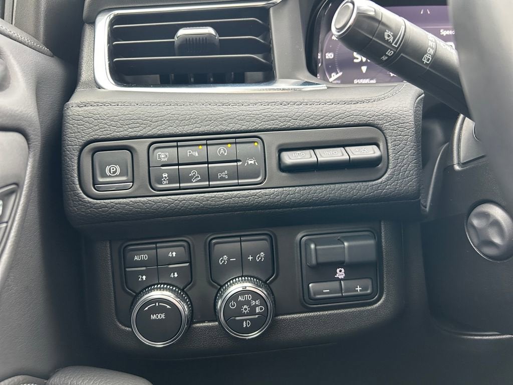 2024 GMC Yukon XL Denali