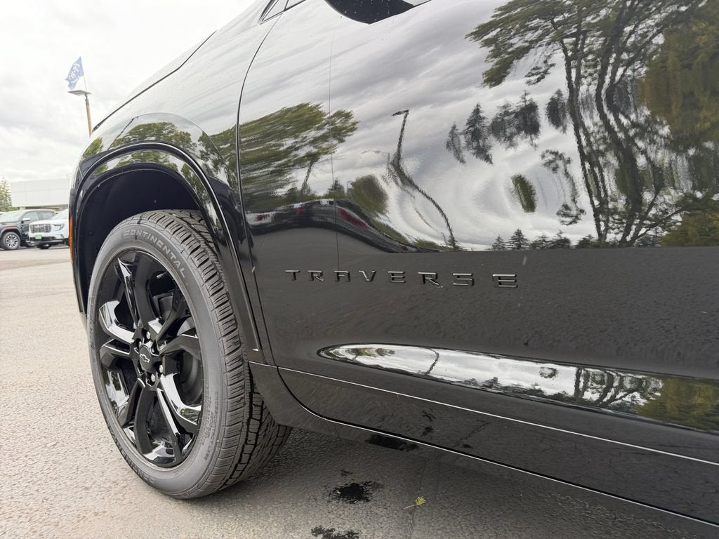 2027 Chevrolet Traverse RS
