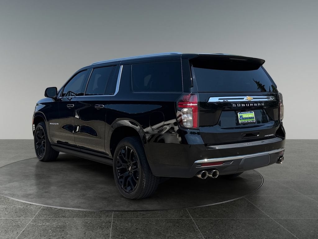 2023 Chevrolet Suburban Premier