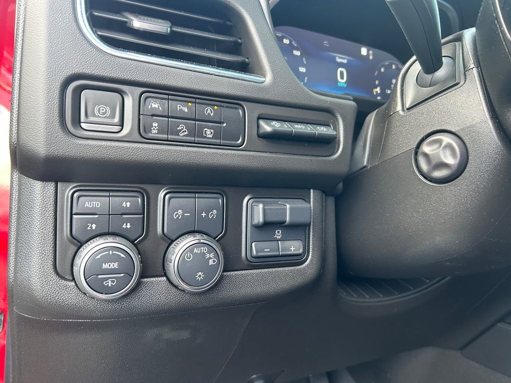 2023 Chevrolet Suburban High Country