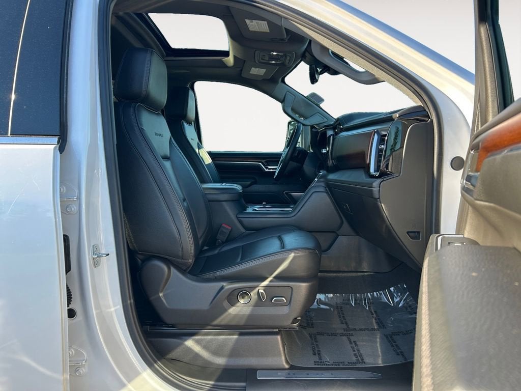 2024 GMC Sierra 3500 HD Denali