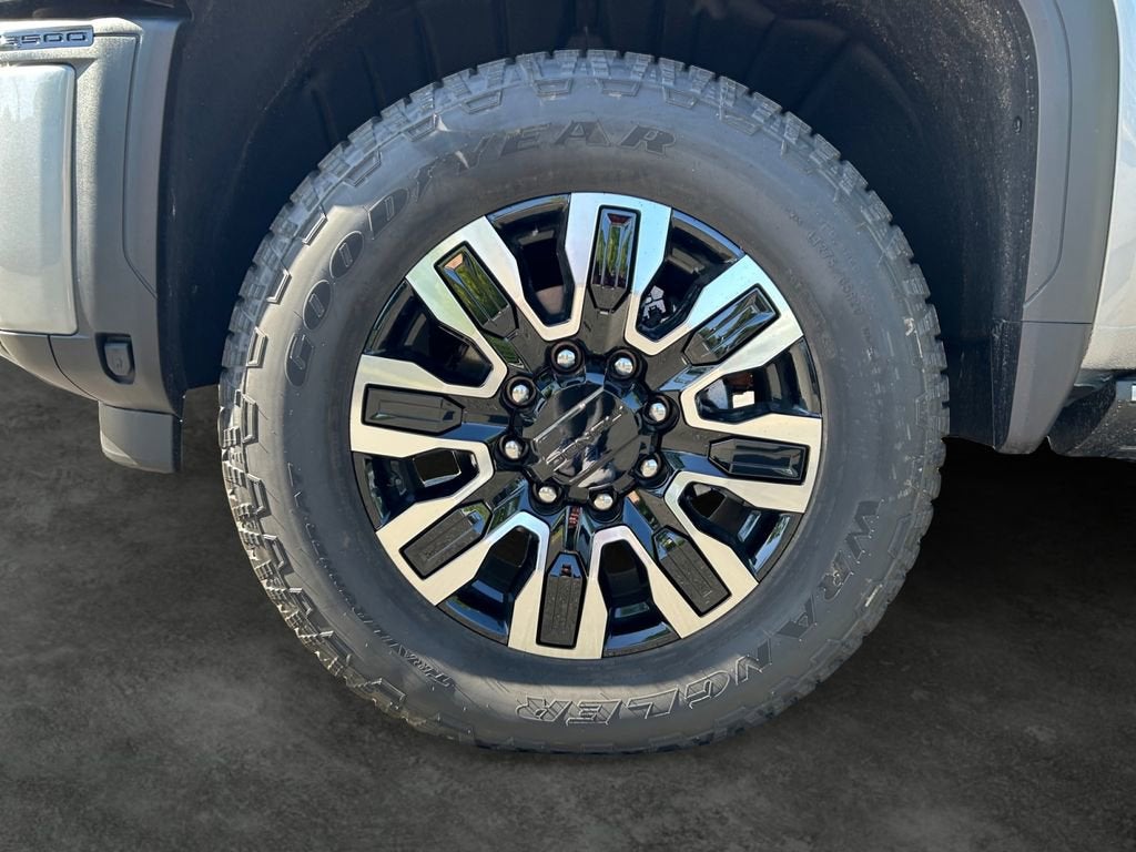2026 GMC Sierra 3500 HD Denali Ultimate
