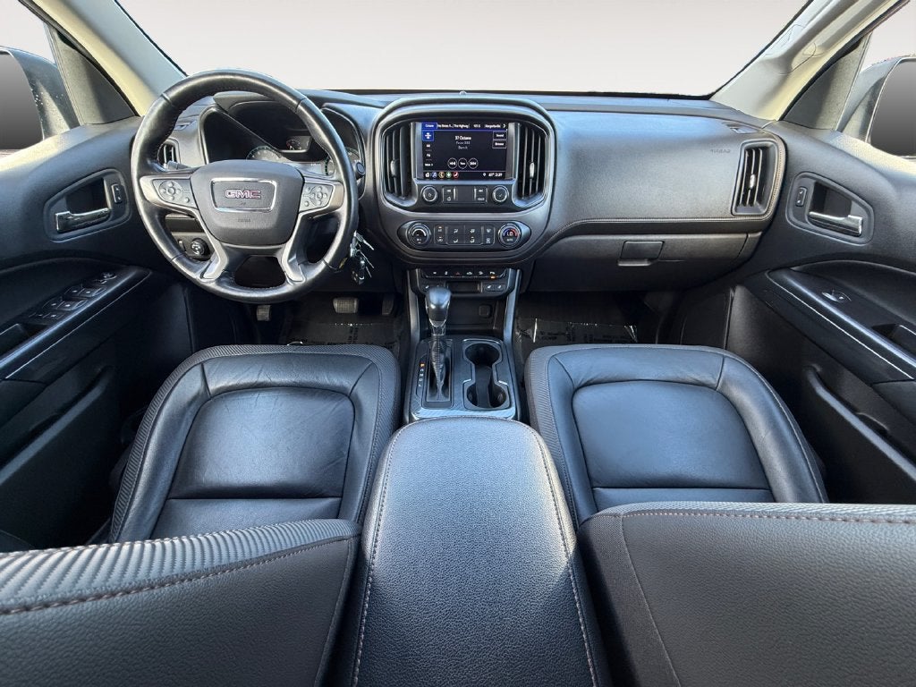 2022 GMC Canyon 4WD AT4 w/Leather